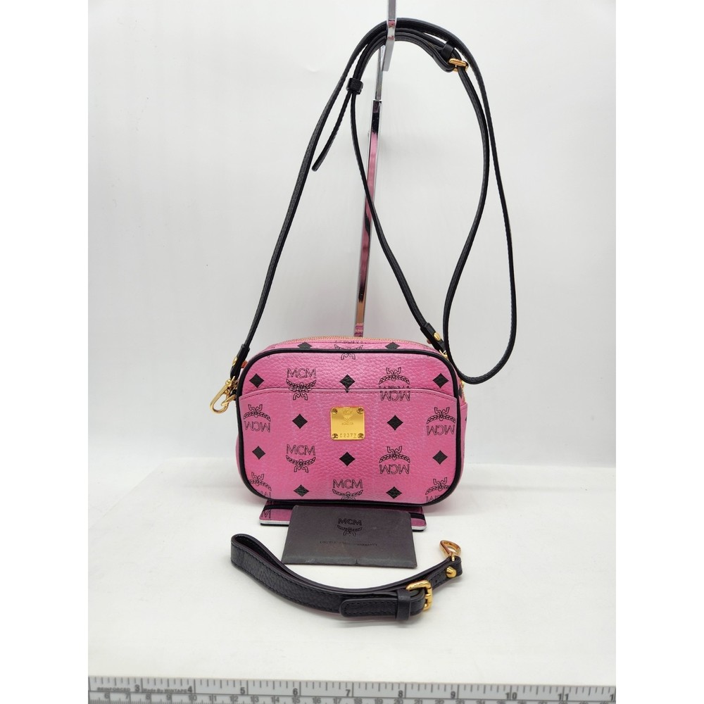 ❤️SOLD❤️MCM Pink Camera/Wristlet Bag 516MCMZAAF